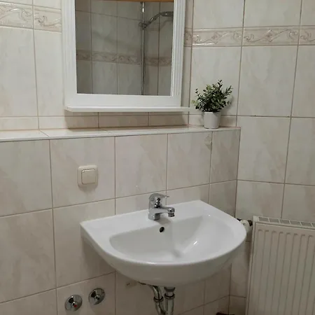 Fiore Gaestezimmer Esselbach