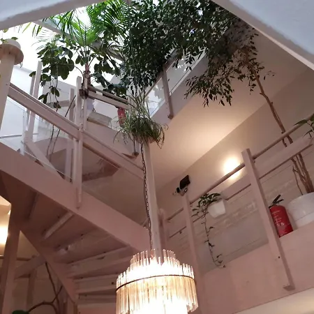 Fiore Gaestezimmer 3*