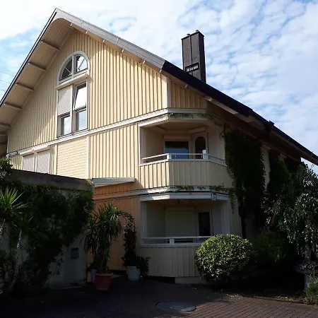 Fiore Gaestezimmer Pensjonat Esselbach