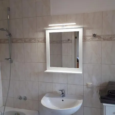 Fiore Gaestezimmer Pensjonat 3*